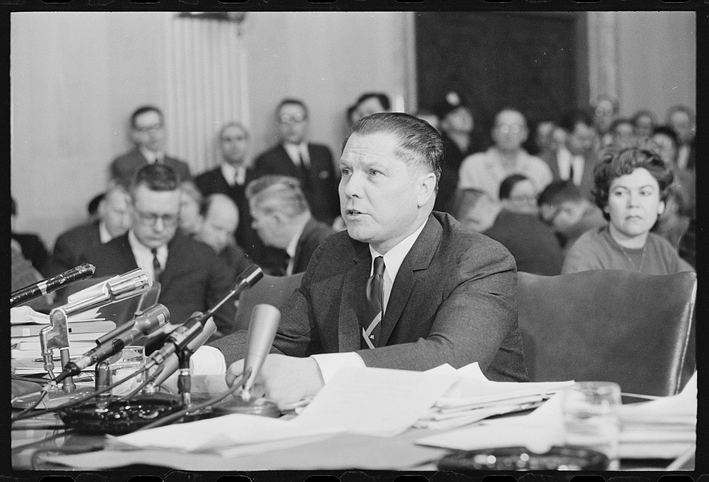 Jimmy Hoffa testifying before a Senate committee, 24 January 1961.