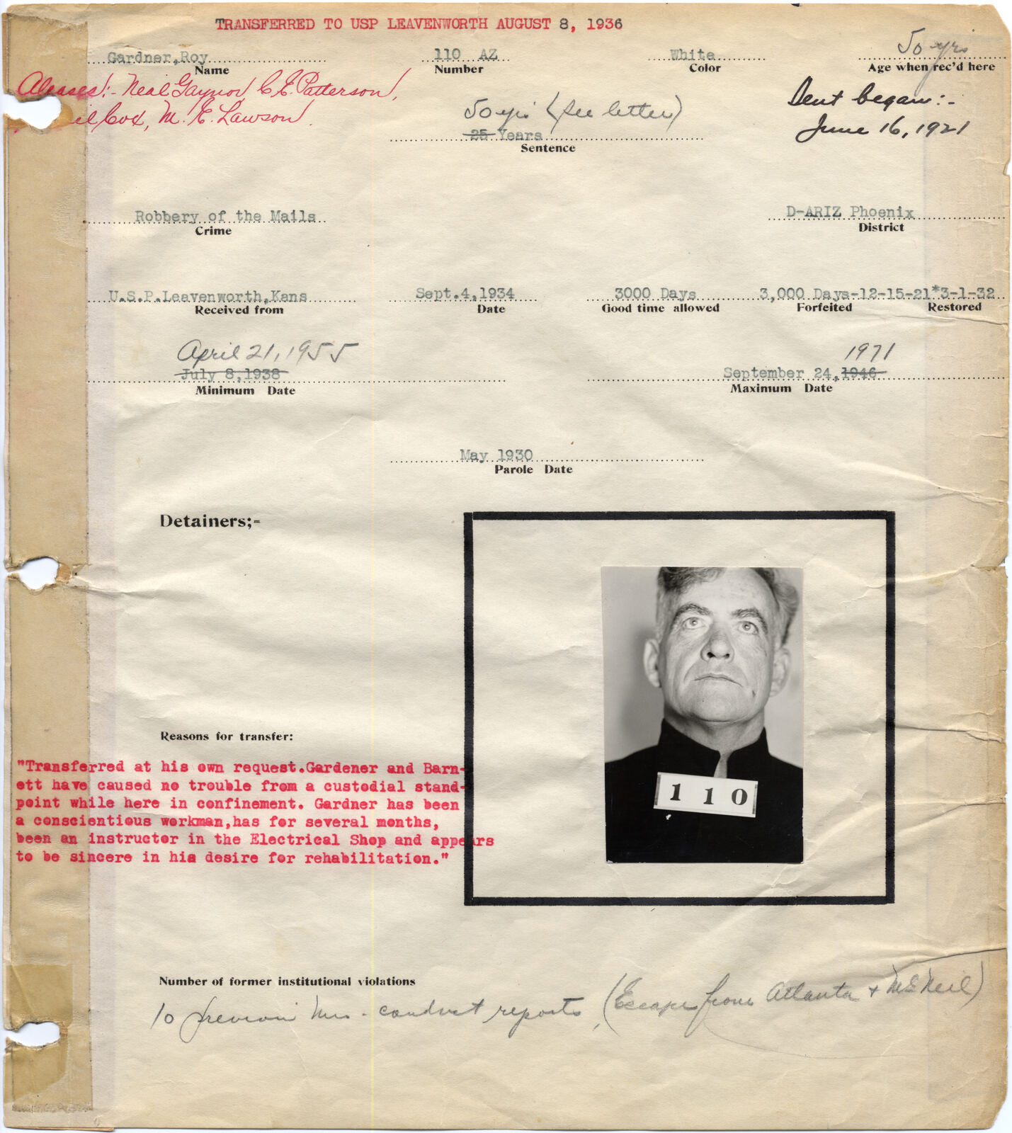Alcatraz warden's notebook page with a red header reading transferred to USP Leavenworth August 8, 1936, and the identification photograph of Roy Gardner holding a card numbered 110.